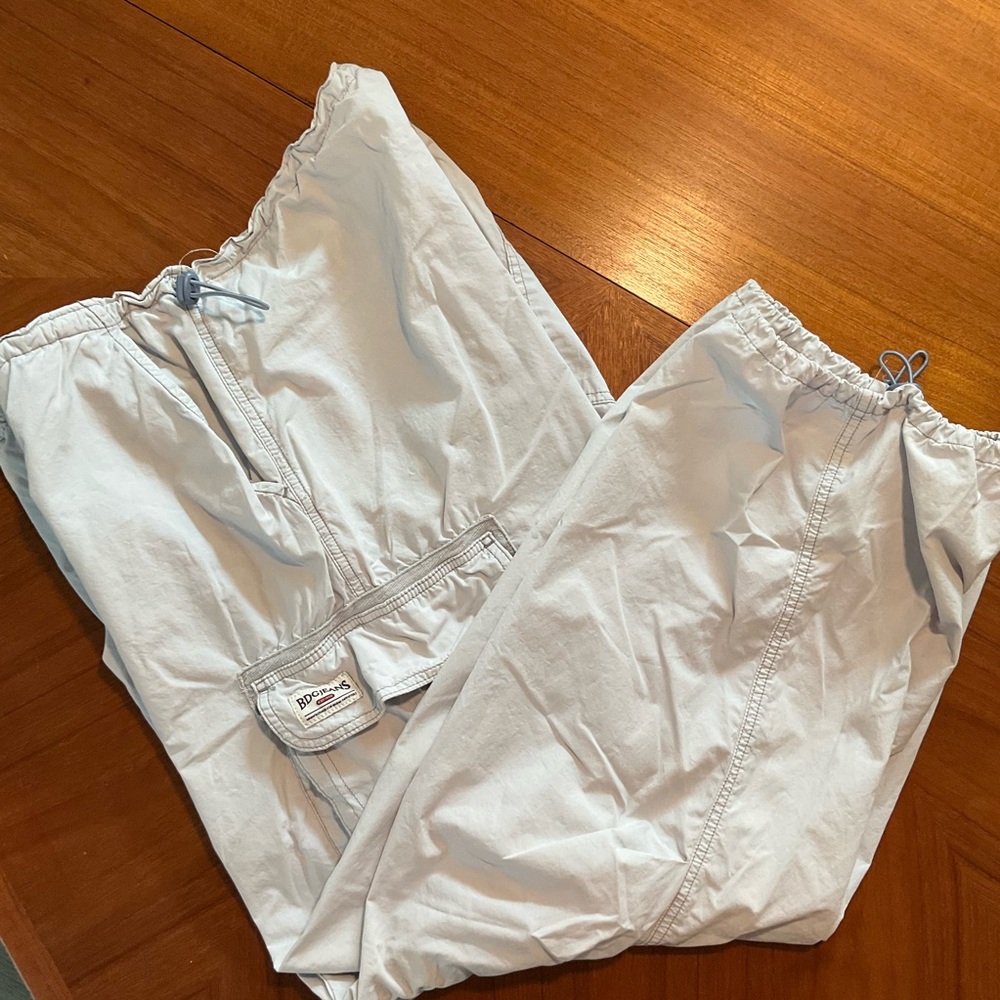 BDG Urban Outfitters Maxi Pocket Cargos - Picture 2 of 9